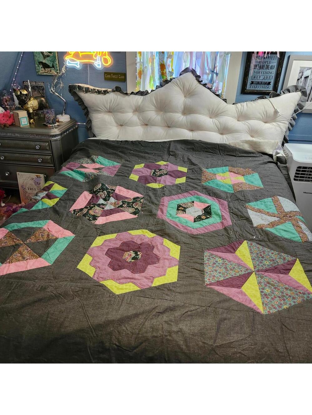 PROJECT TO FINISH Handmade Quilt Unique Patchwork Design Colorful Bedding
